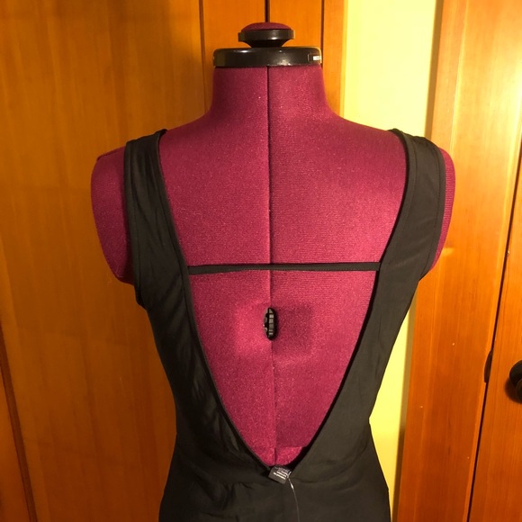 F21 | NWT Black Low-cut Bodysuit - Picture 6 of 6